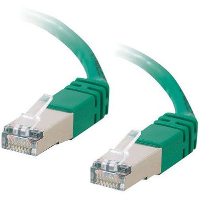 C2G Cat5e Booted Shielded (STP) Network Patch Cable - Patch cable - RJ-45 (M) to RJ-45 (M) - 5 m - STP - CAT 5e - molded - green
